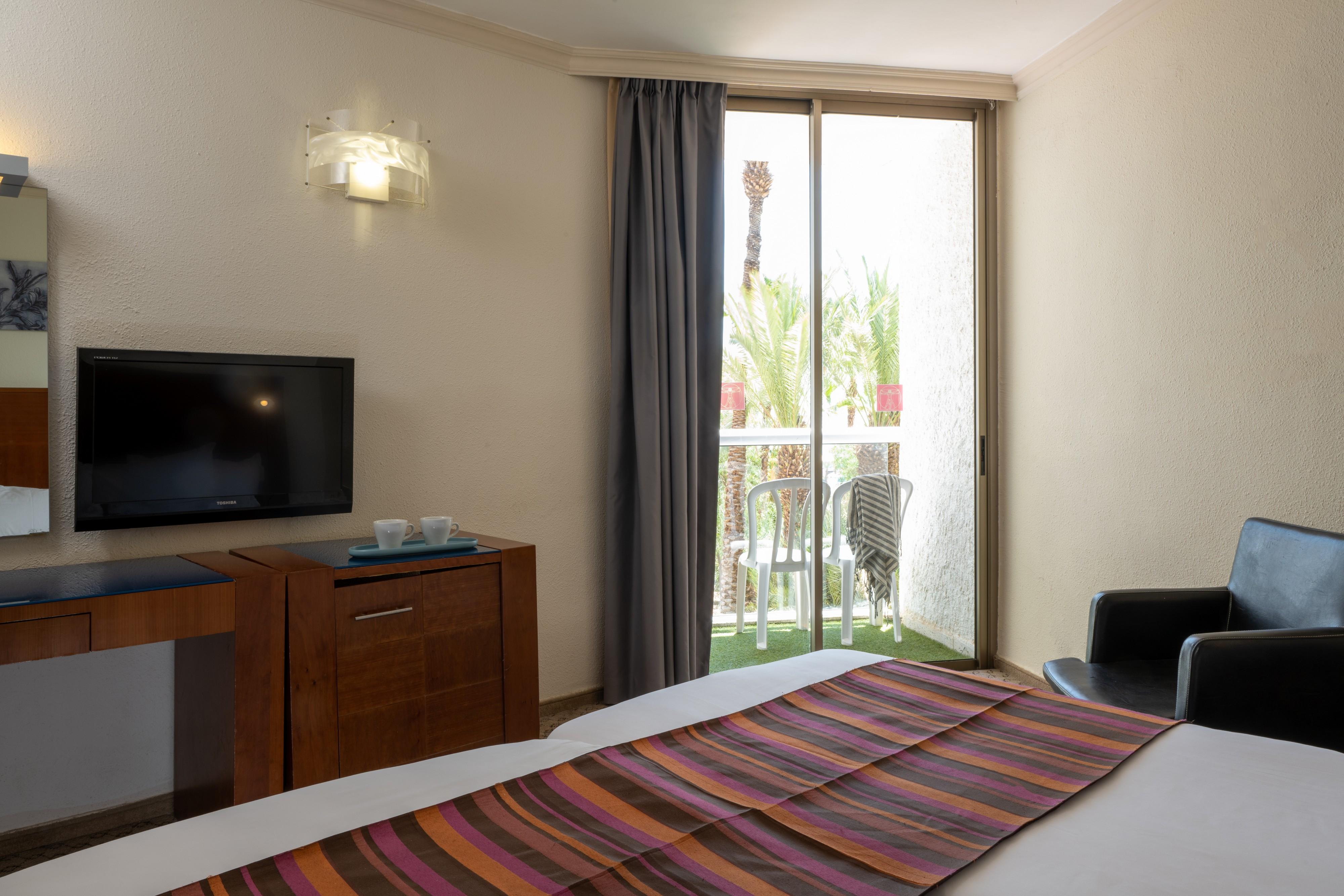 Leonardo Inn Hotel Dead Sea Ein Bokek Exterior photo