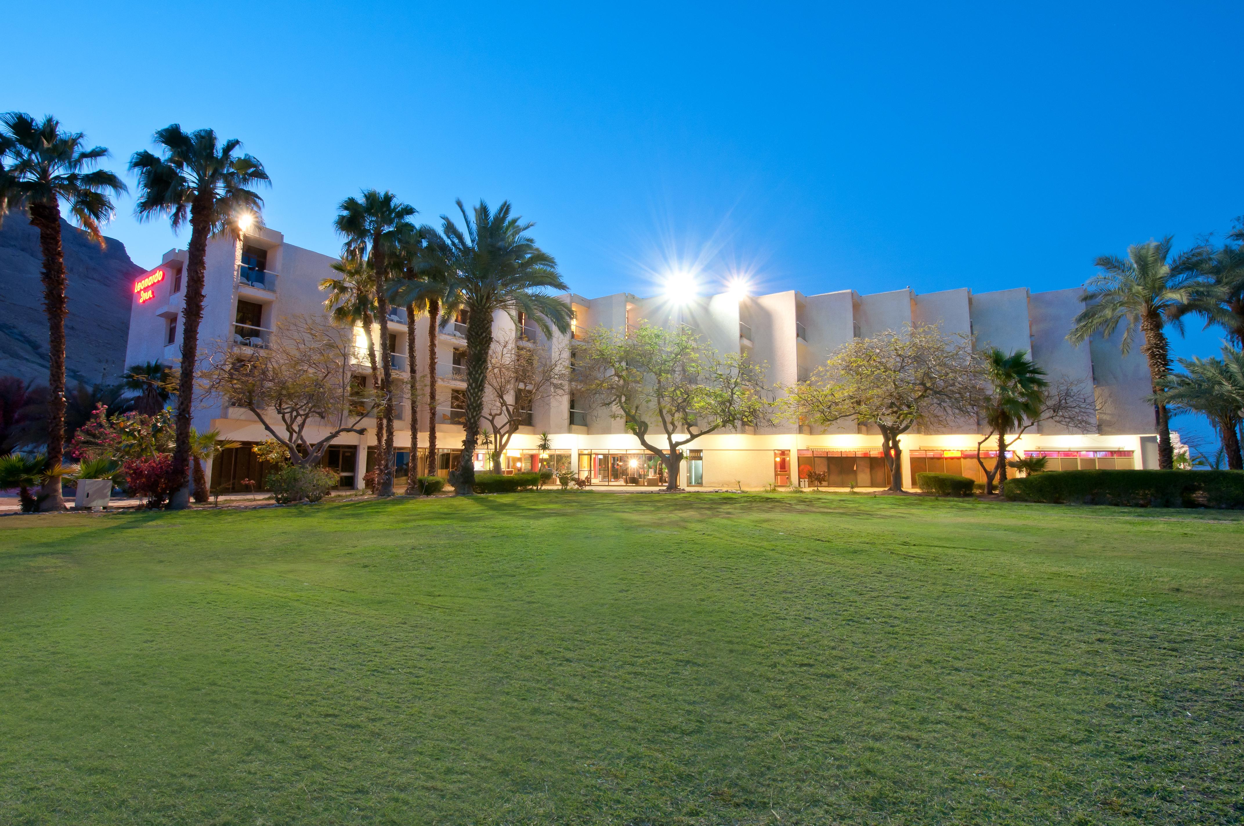 Leonardo Inn Hotel Dead Sea Ein Bokek Exterior photo